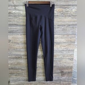 SPANX Classic Black Leggings Size S/P